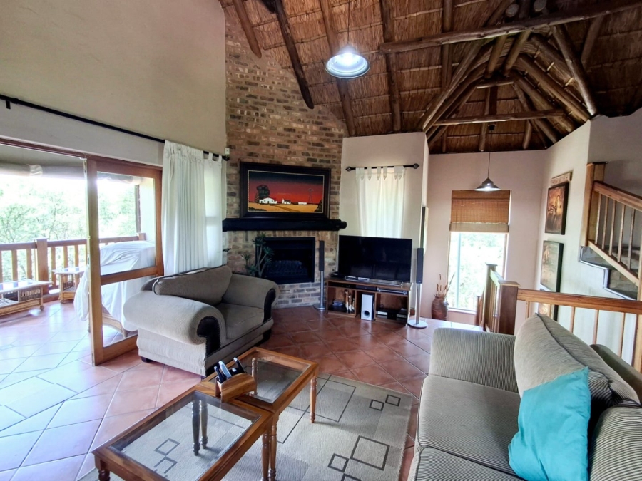 4 Bedroom Property for Sale in Boschenvaal River Front Lodges Free State